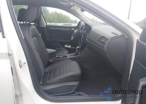 2023 Volkswagen Jetta 1.5T Se from USA, damaged, VIN 3VW7M7BU2PM054139